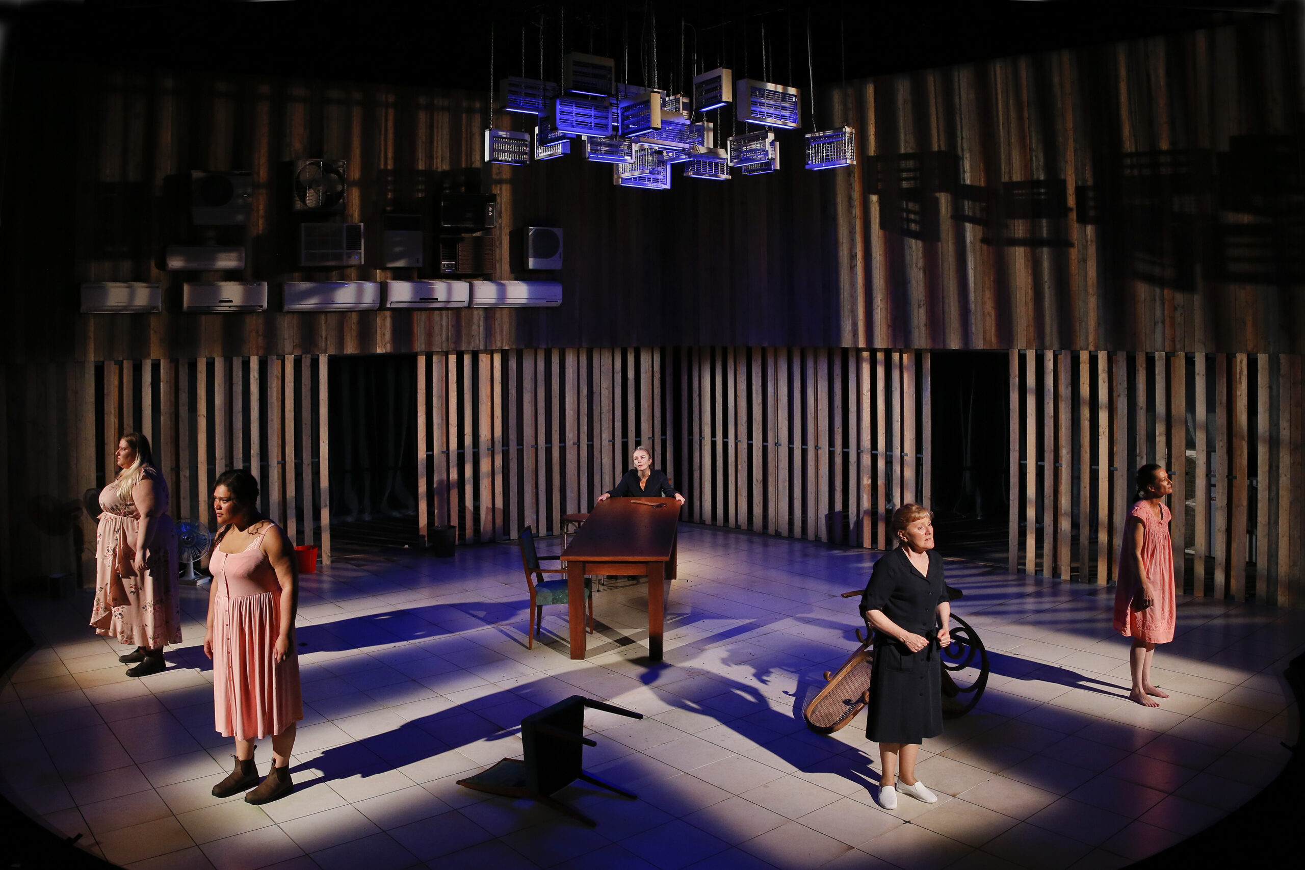 MTC-THE-HOUSE-OF-BERNARDA-ALBA-photo-Jeff-Busby_1656